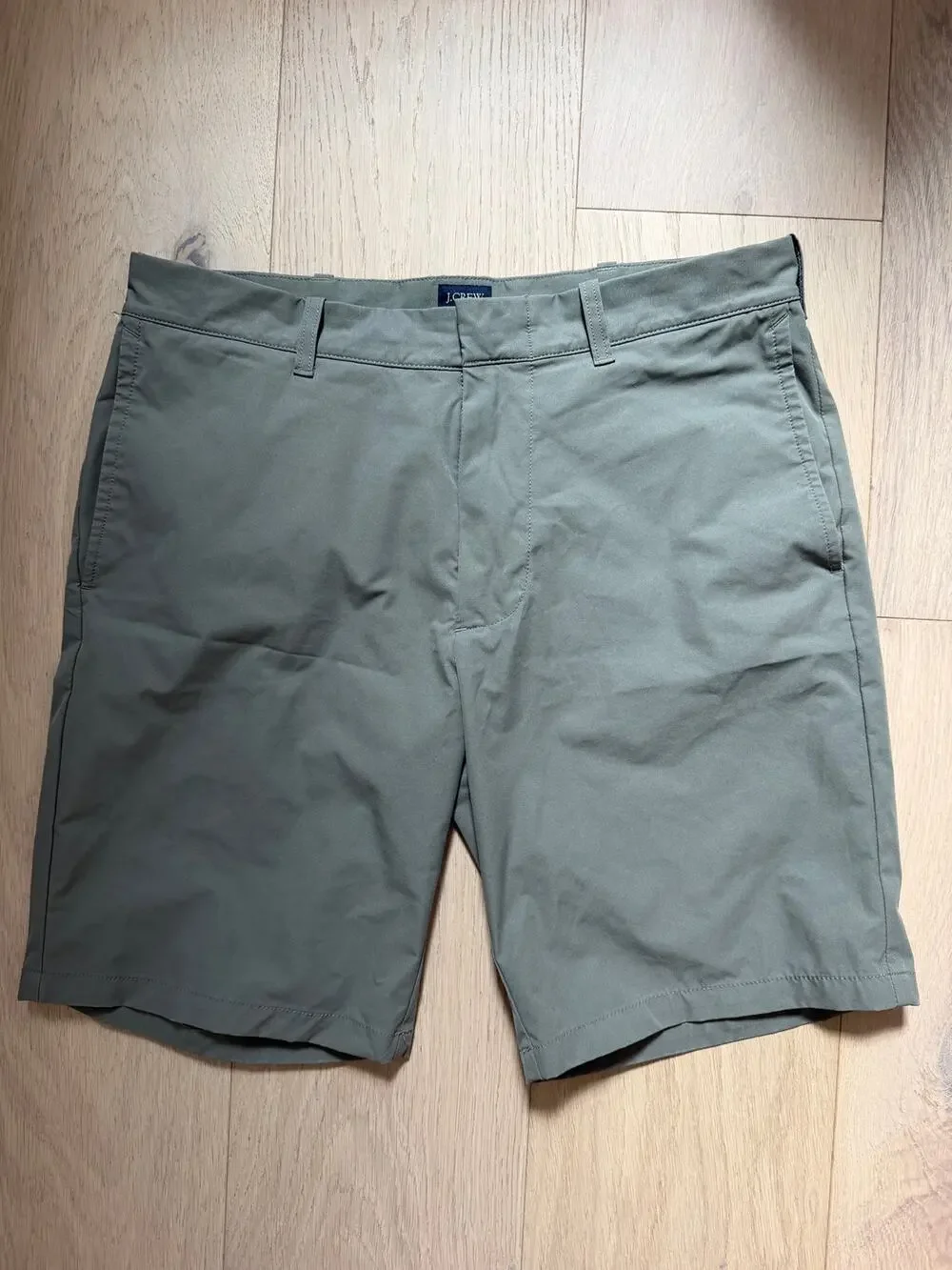 J.Crew Men's Tech Shorts Olive Green Size 31 / 9” Inseam